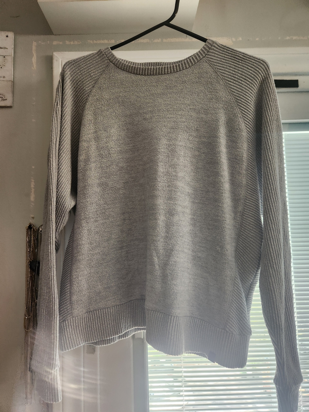 Rip Curl Light Gray Crewneck Sweater